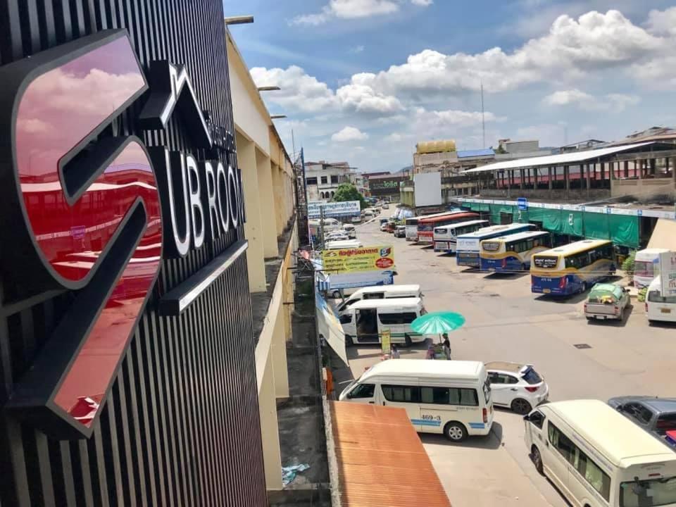 ซับรูมโฮเทล Subroom Hotel Surat Thani Bagian luar foto
